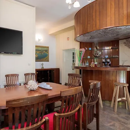 Plr-royal Luxury Apartament